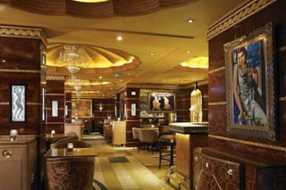 The Ritz London 4
