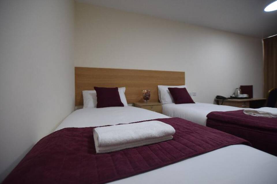Premier Lux Serviced Apartments 2