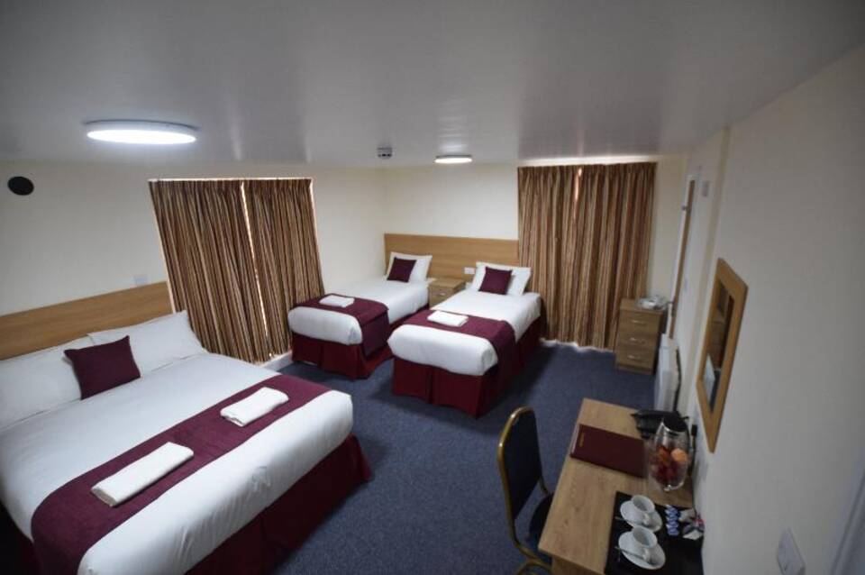 Premier Lux Serviced Apartments 5