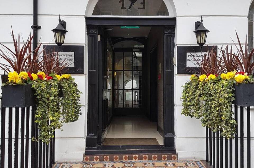 Park Avenue Baker Street 2