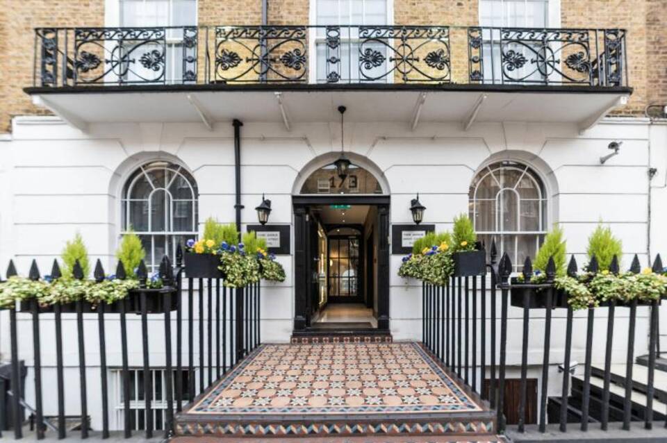 Park Avenue Baker Street 3