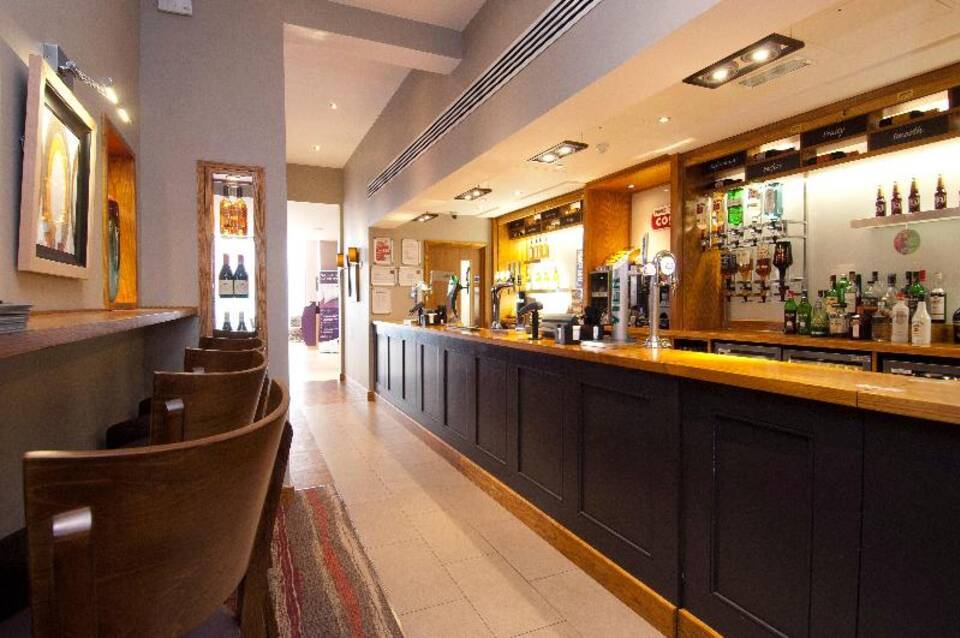Premier Inn London City (Old Street) 5