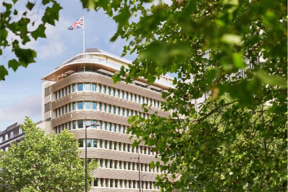 45 Park Lane 5