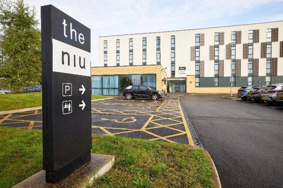 Holiday Inn - the niu, Loom Manchester North 3