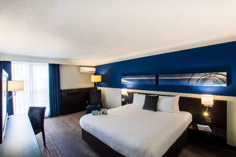 Crowne Plaza Birmingham City Centre 2