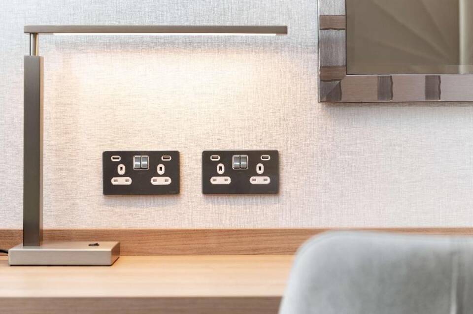 Hilton Birmingham Metropole 5