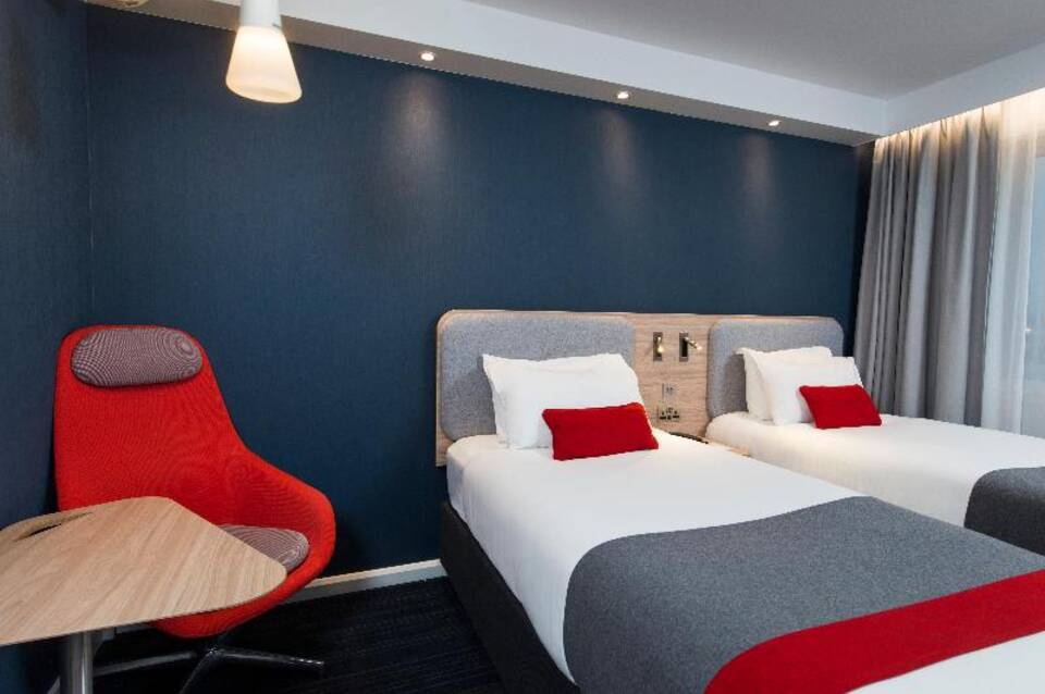 Holiday Inn Express London - Hammersmith 5
