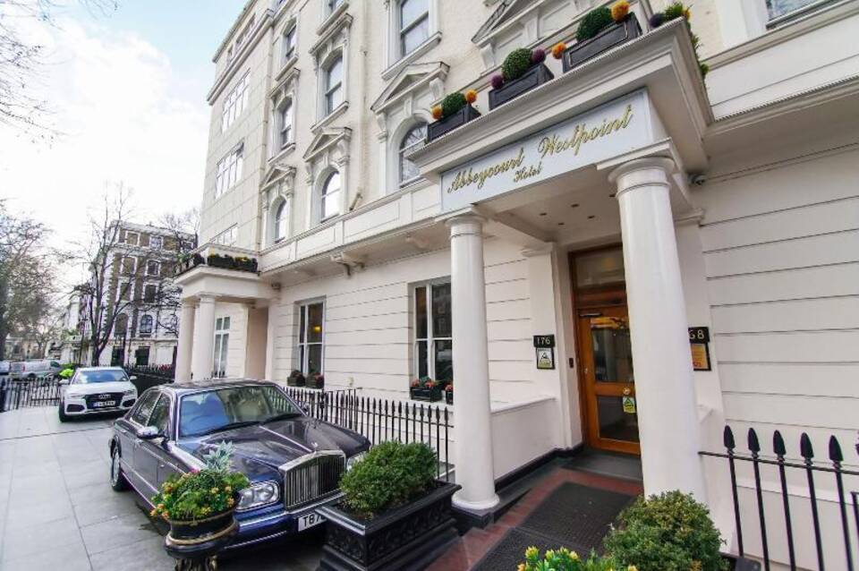 Abbey Court Hotel 5