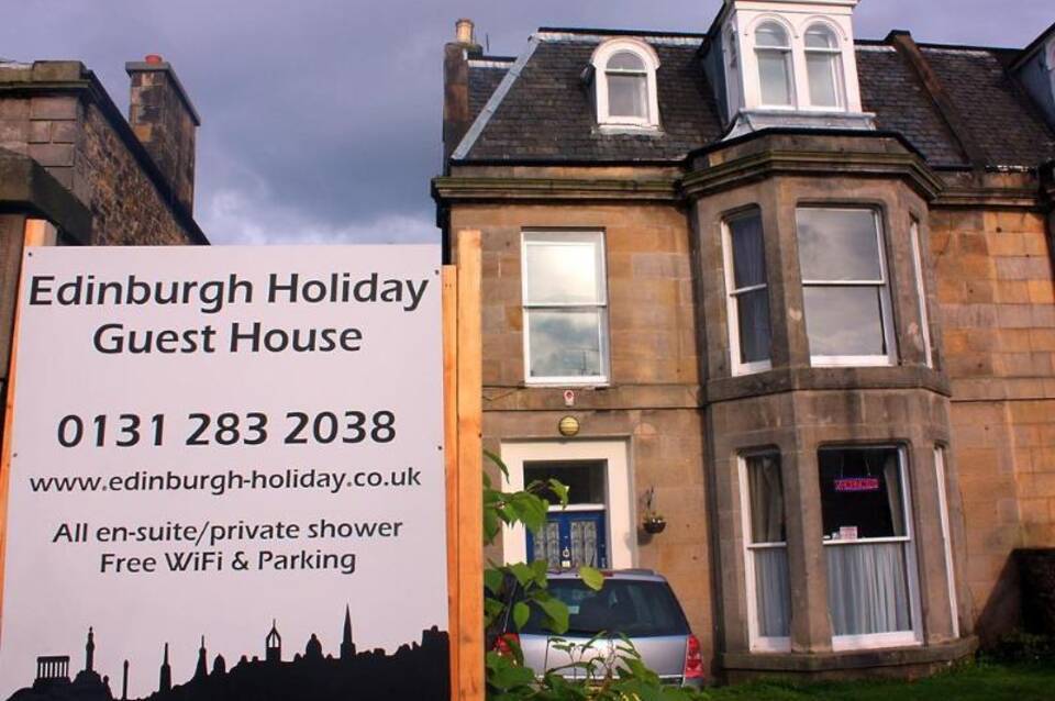 Edinburgh Holiday Guest House 1