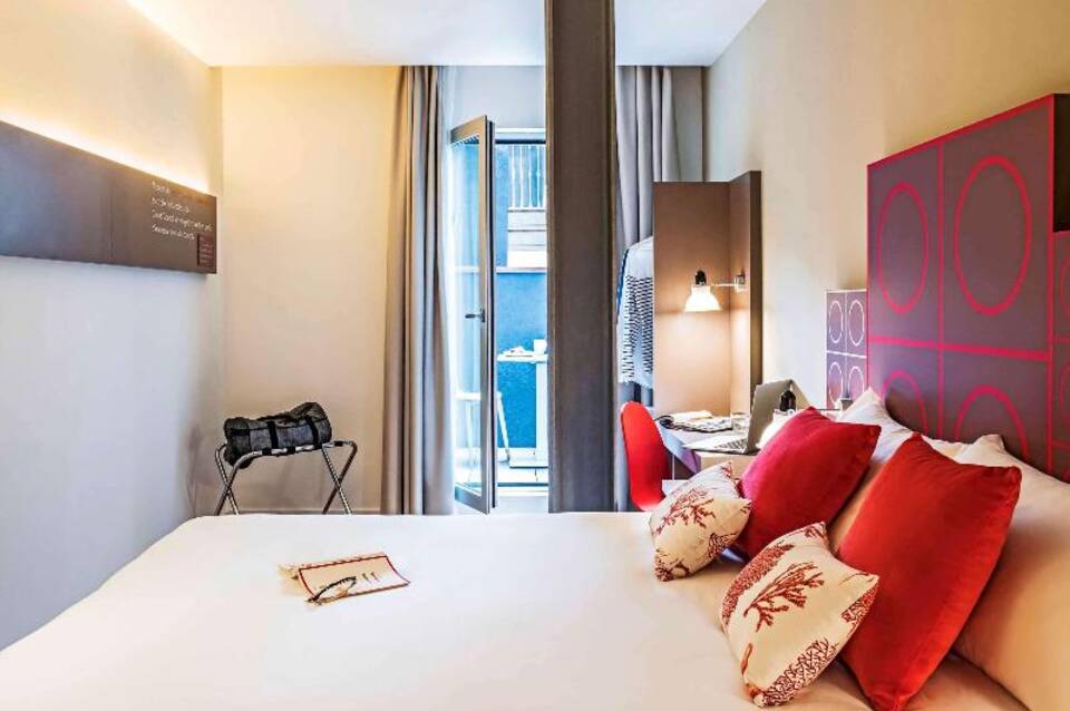 ibis Styles Barcelona Centre 5
