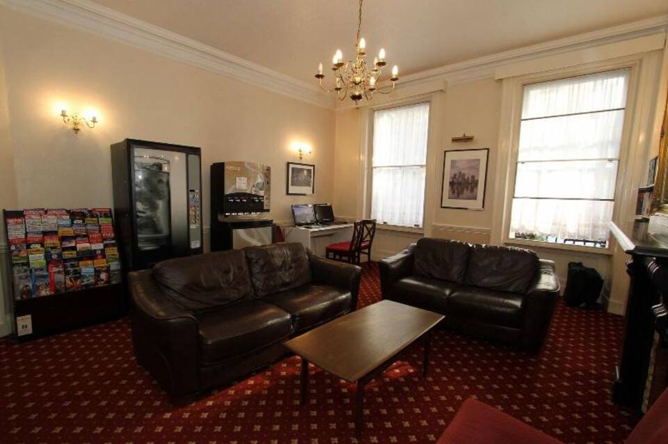 Ridgemount Hotel 5
