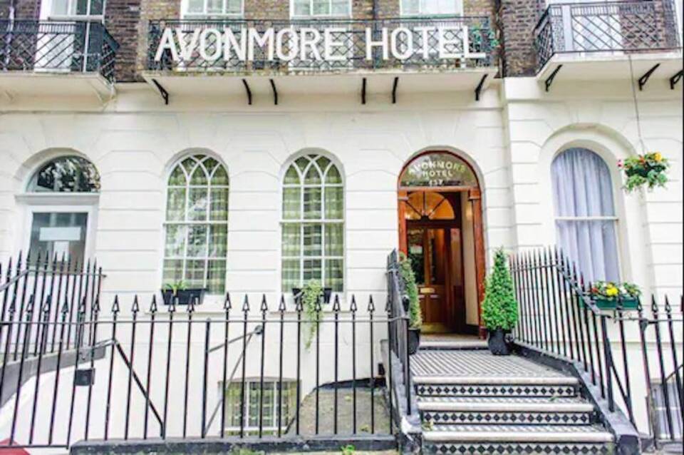 Avonmore Hotel 2