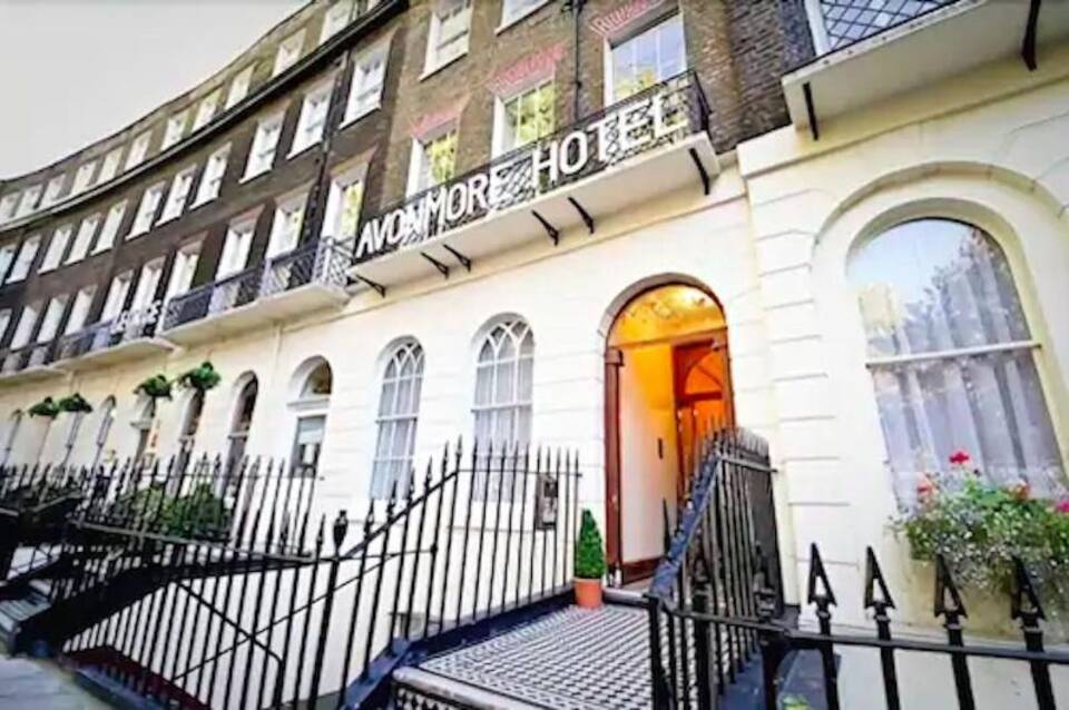 Avonmore Hotel 3