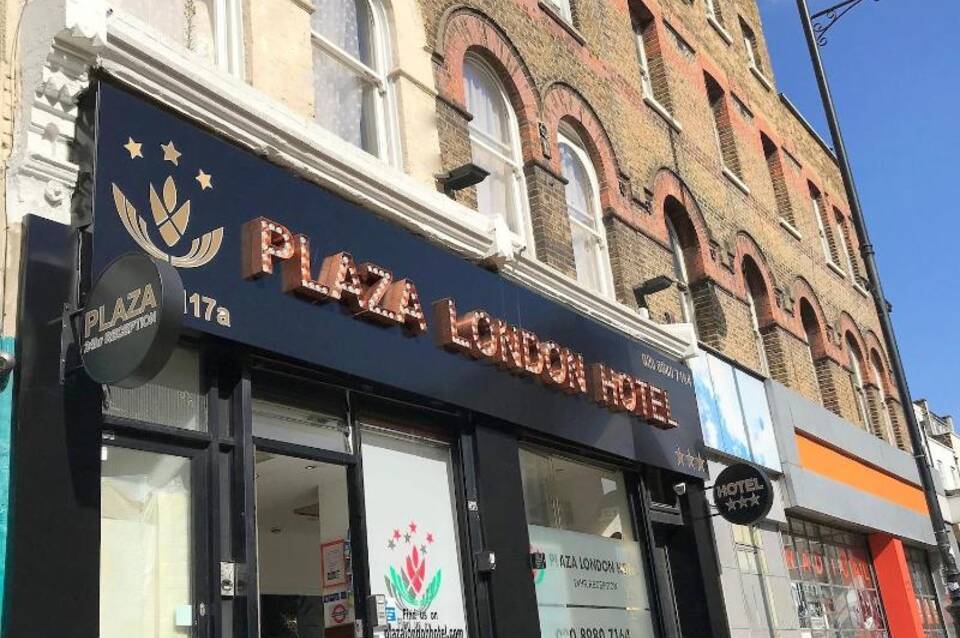 Plaza London Hotel 1