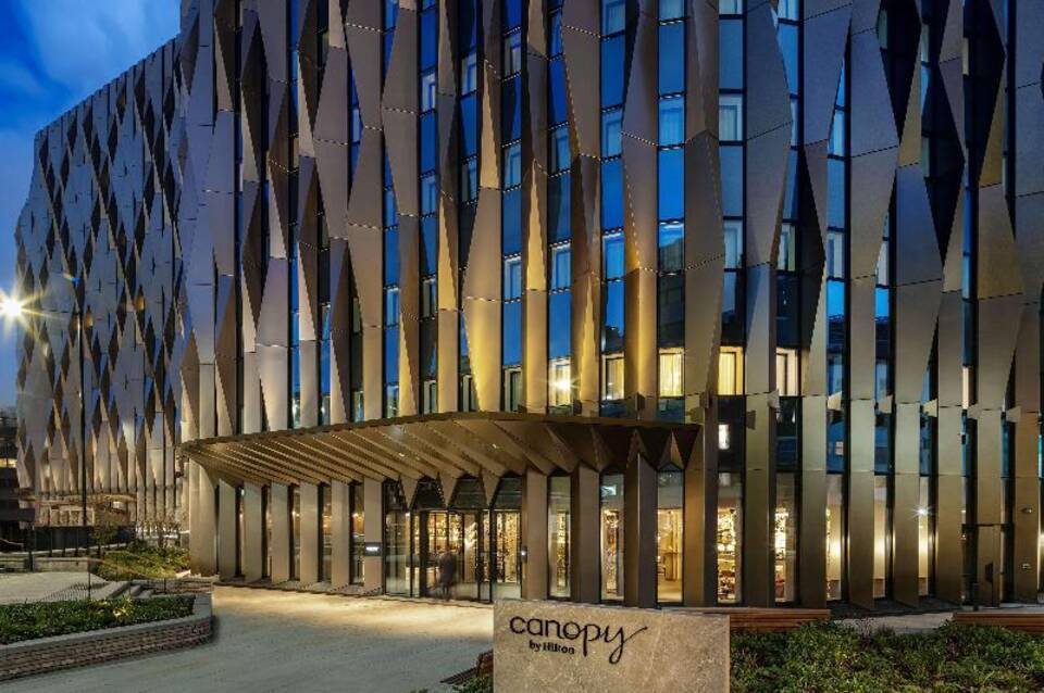 Canopy by Hilton London City 4