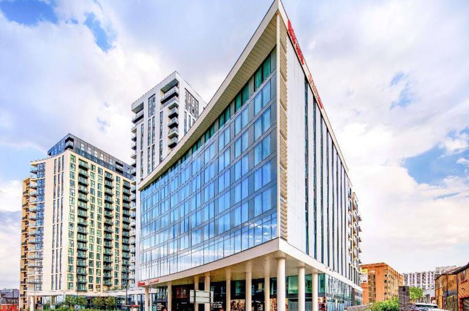 ibis London Sutton Point 4