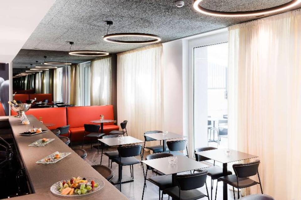 Amedia Milan, Trademark Collection by Wyndham 5