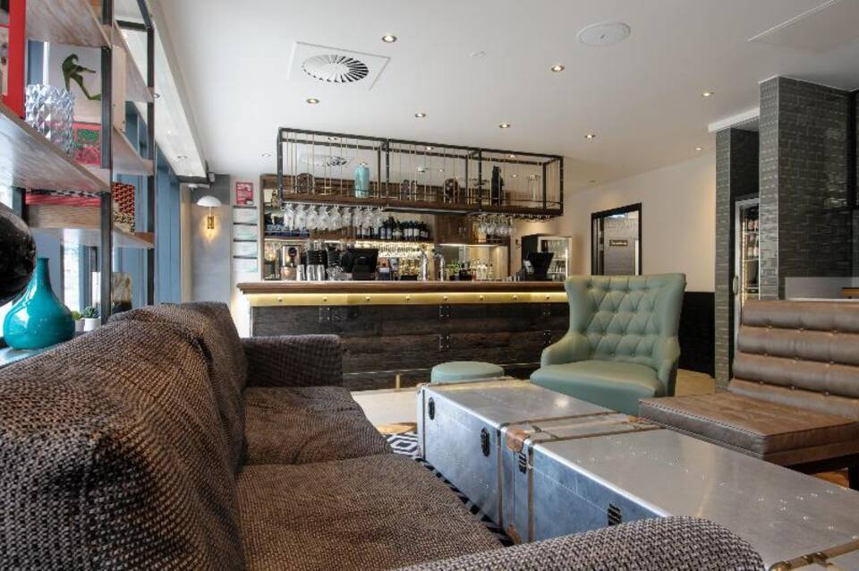 hub by Premier Inn Edinburgh Haymarket 1