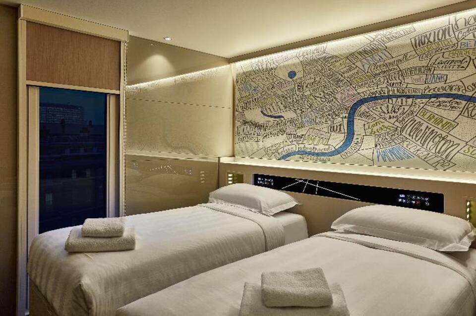 hub by Premier Inn London Tower Bridge 4