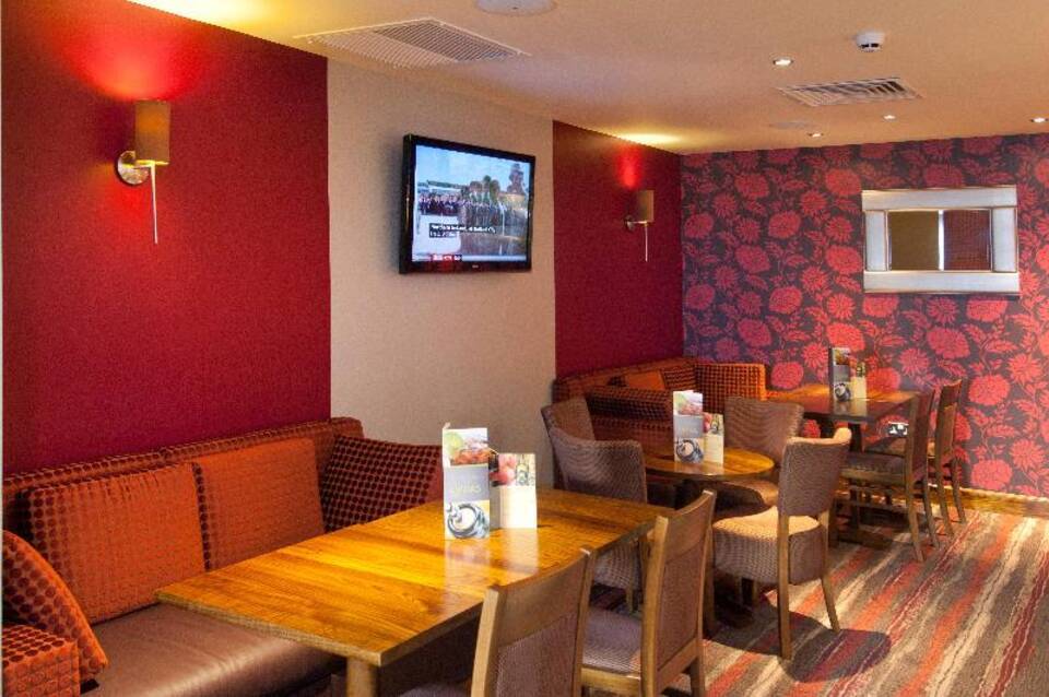 Premier Inn London Angel Islington 2