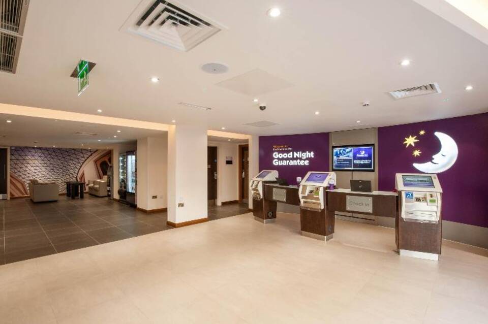 Premier Inn London Holborn 4