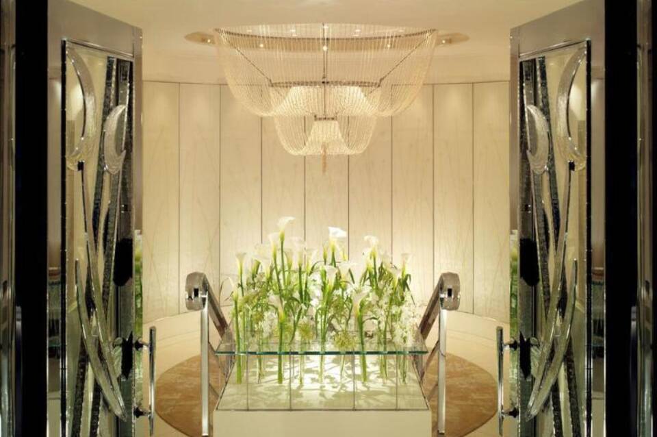 The Dorchester 1