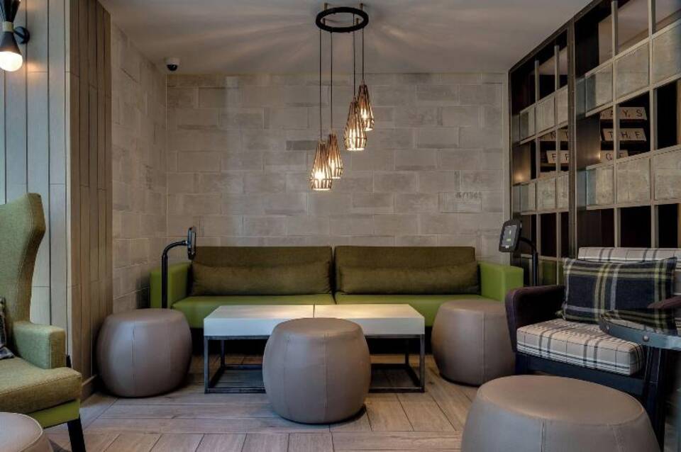 hub by Premier Inn Edinburgh Royal Mile 5