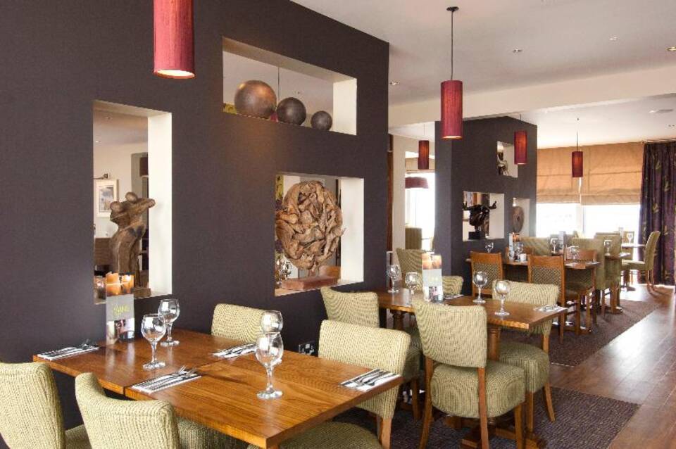 Premier Inn London Stratford 2