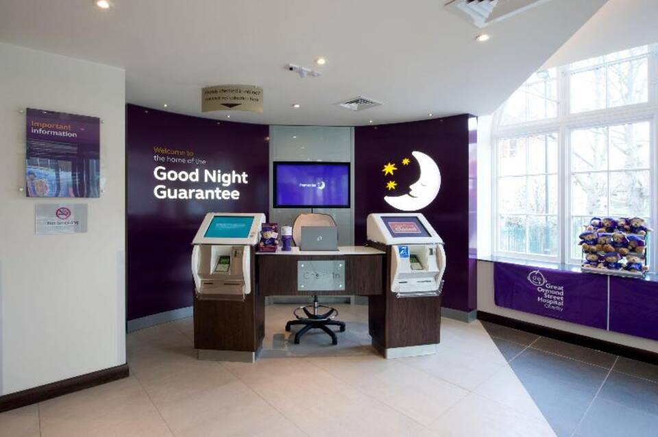 Premier Inn London Clapham 3