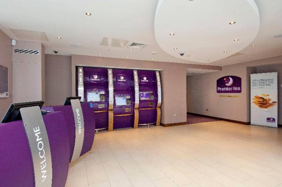 Premier Inn London Ealing 3