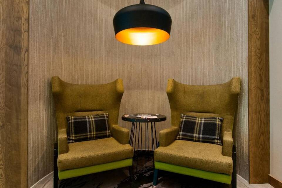 hub by Premier Inn Edinburgh City Centre (Rose Street) 1