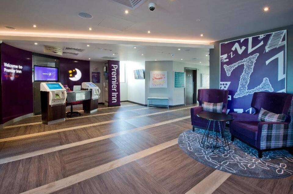 London Tolworth Hotel 3