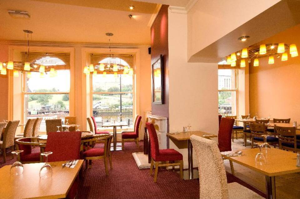 Premier Inn Newcastle Quayside 4