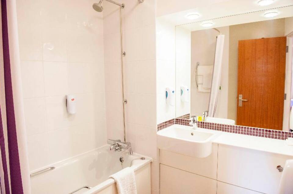 Premier Inn Newcastle Quayside 5