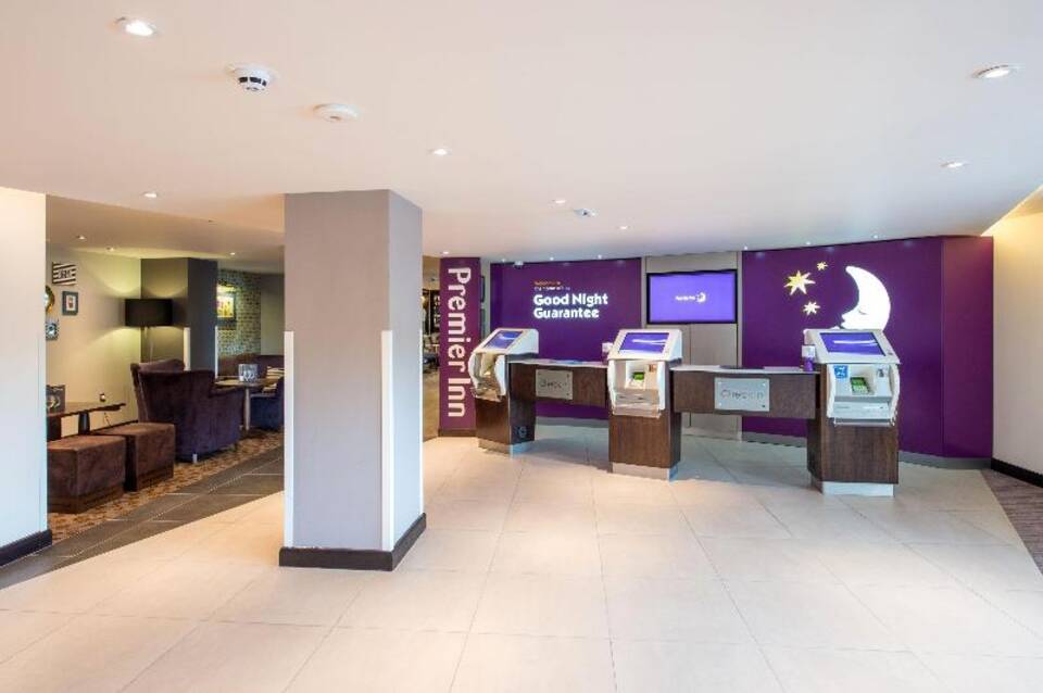 Premier Inn London Kingston Upon Thames 3
