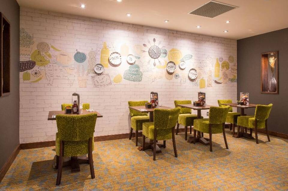 Premier Inn London Edmonton 2