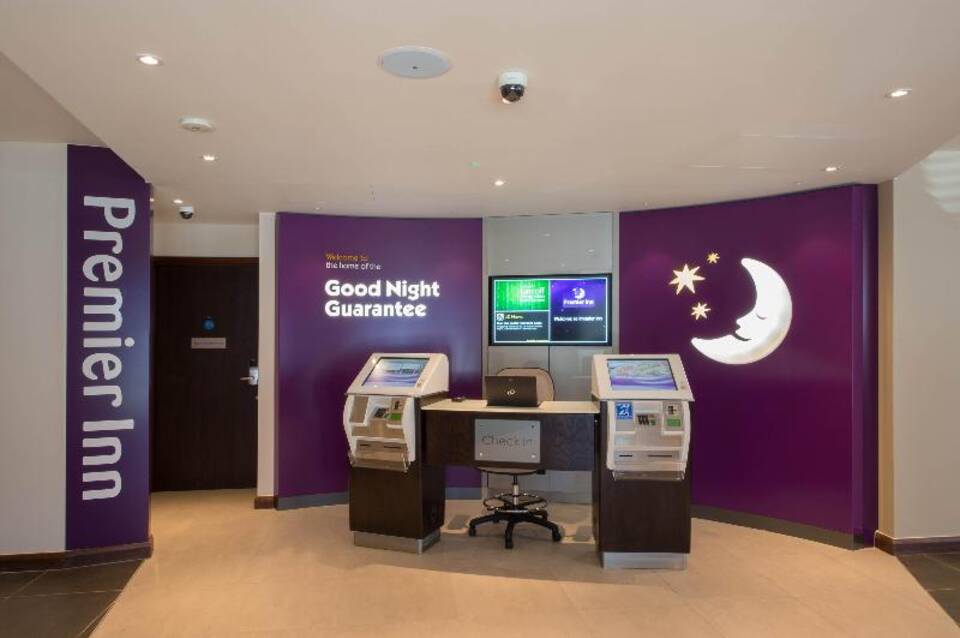 Premier Inn London Edmonton 3