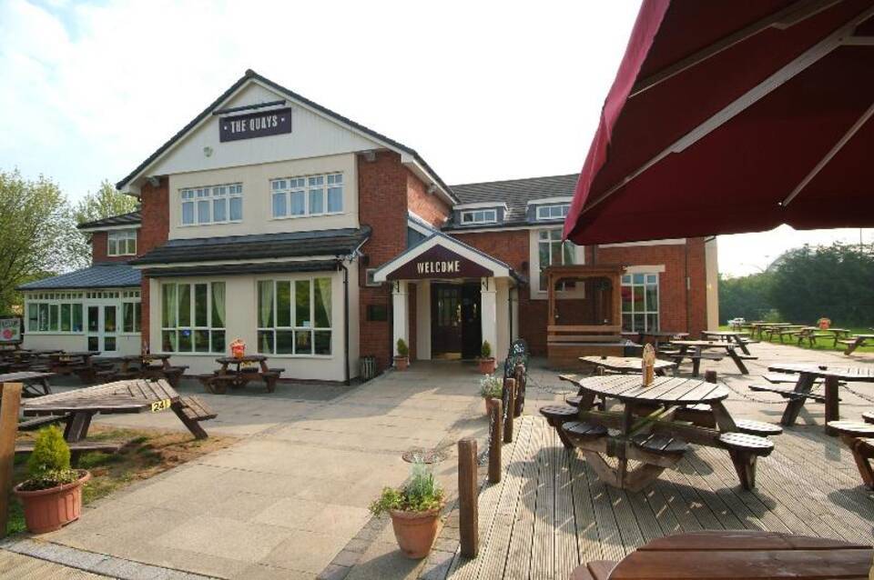 Premier Inn Basildon Festival Park 1