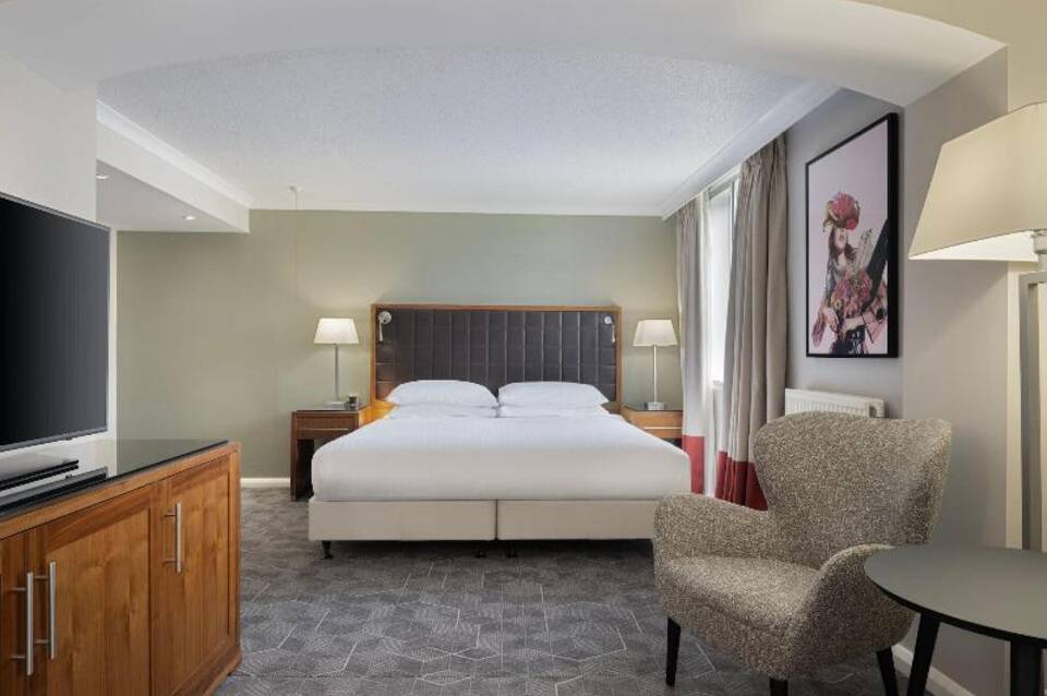 Delta Hotels By Marriott Edinburgh 5