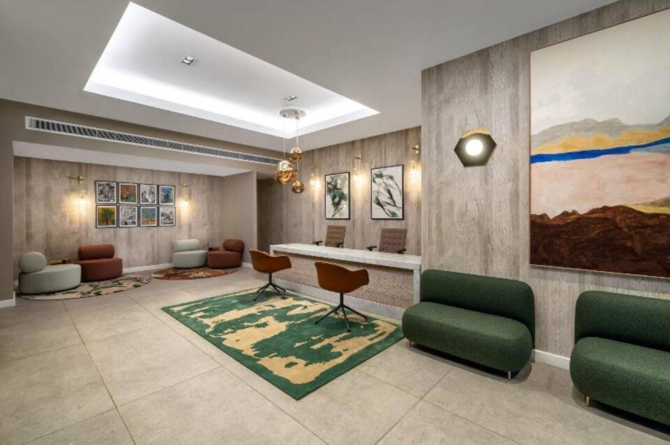 The Lincoln Suites 2