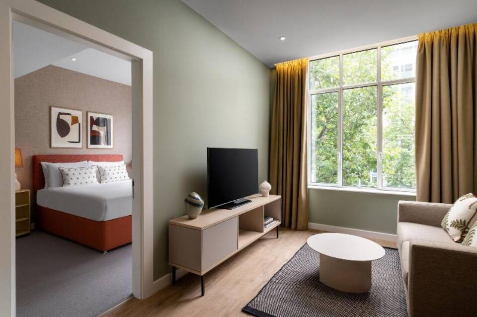 The Lincoln Suites 3