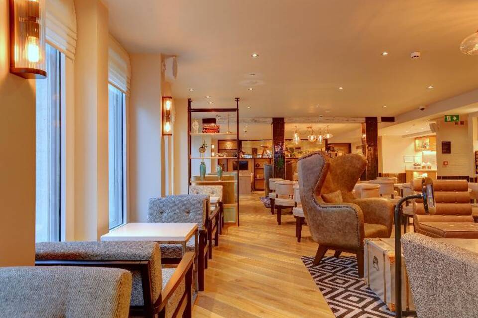 hub by Premier Inn London Goodge Street 5
