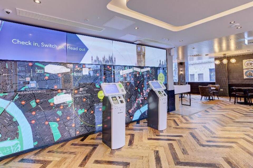 hub by Premier Inn London West Brompton 3