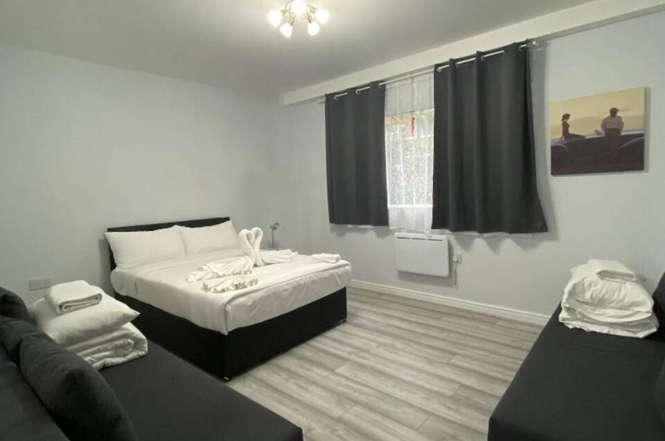 Citymax Aldgate Studios 5