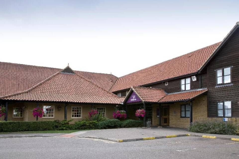 Premier Inn Basildon South 5