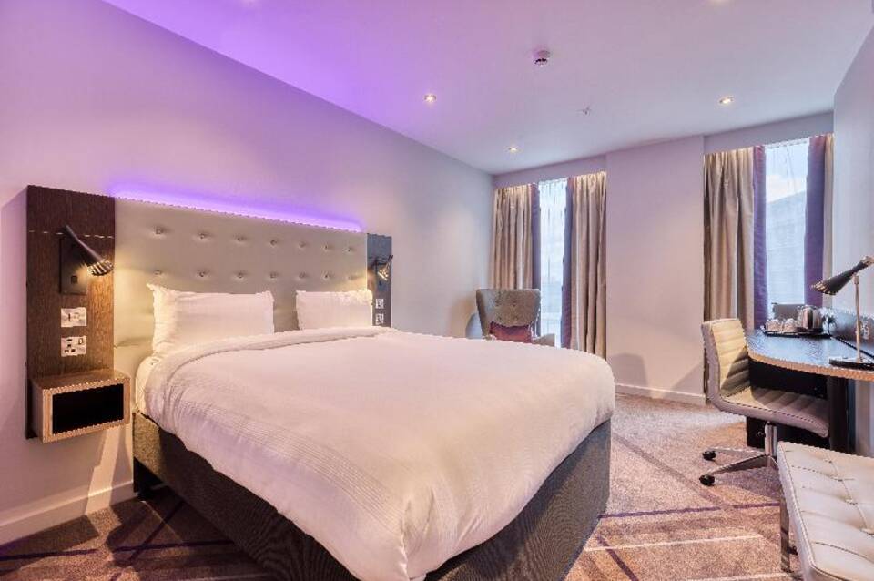 Premier Inn London Docklands (Canning Town) 5
