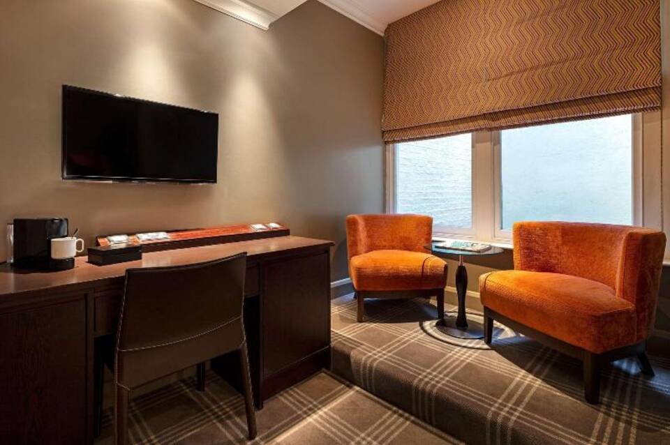 Guild Hotel Marble Arch 5