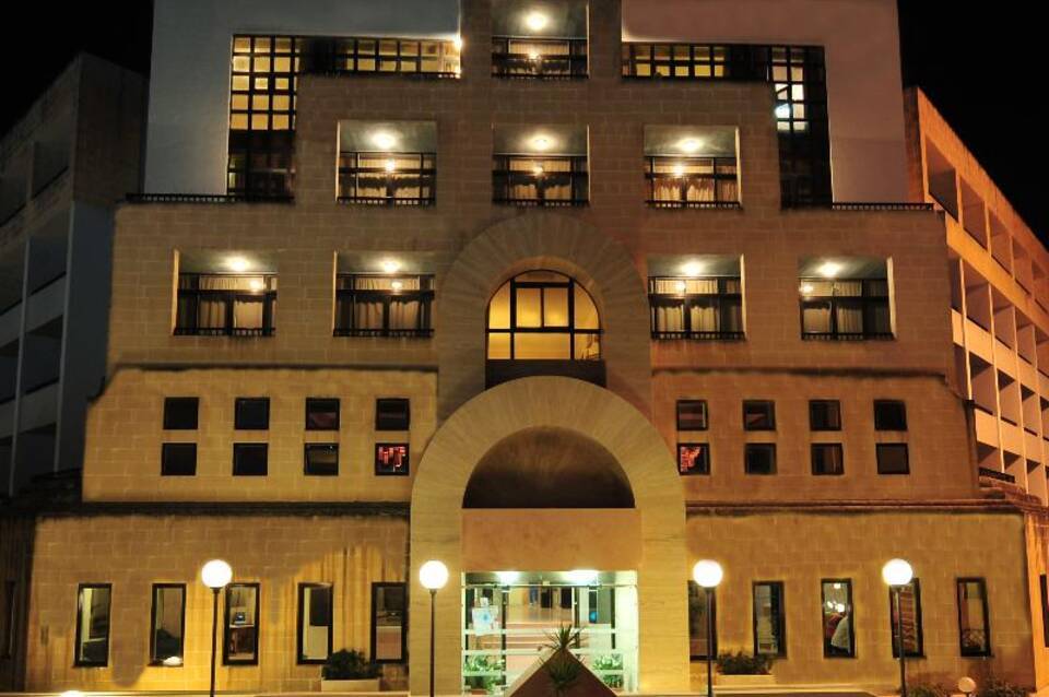 The St. George's Park Hotel 1