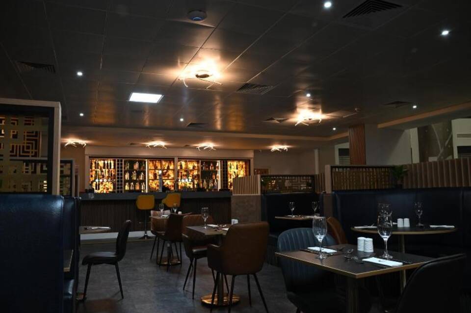 Atrium Hotel Heathrow 5