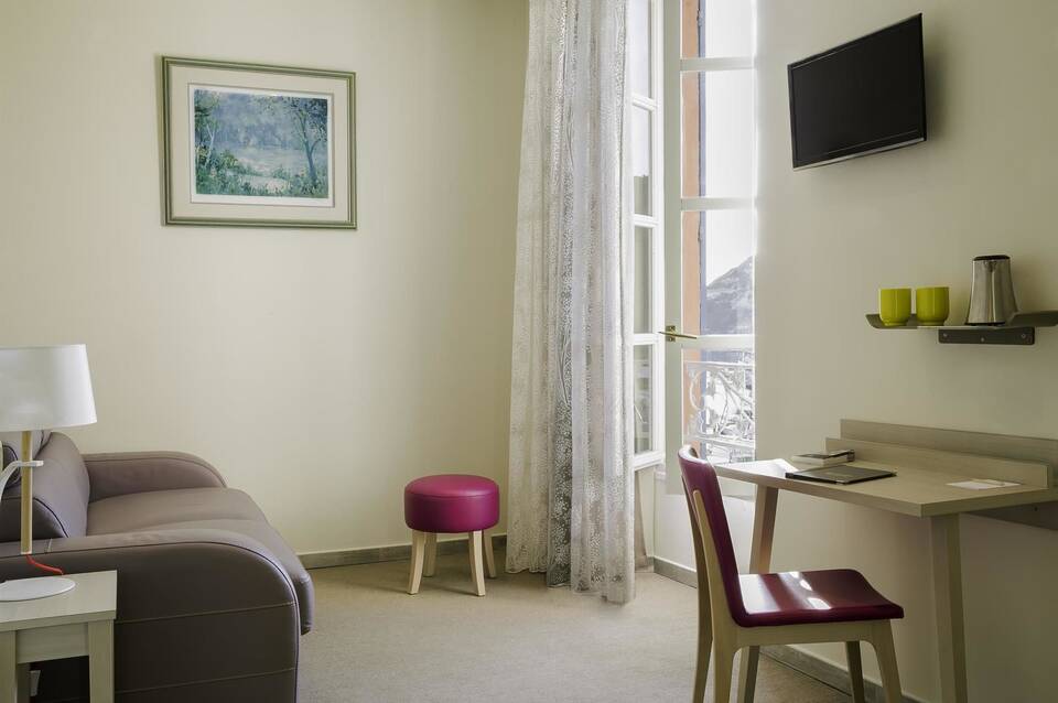 Best Western Hôtel Du Roy d’Aragon 4